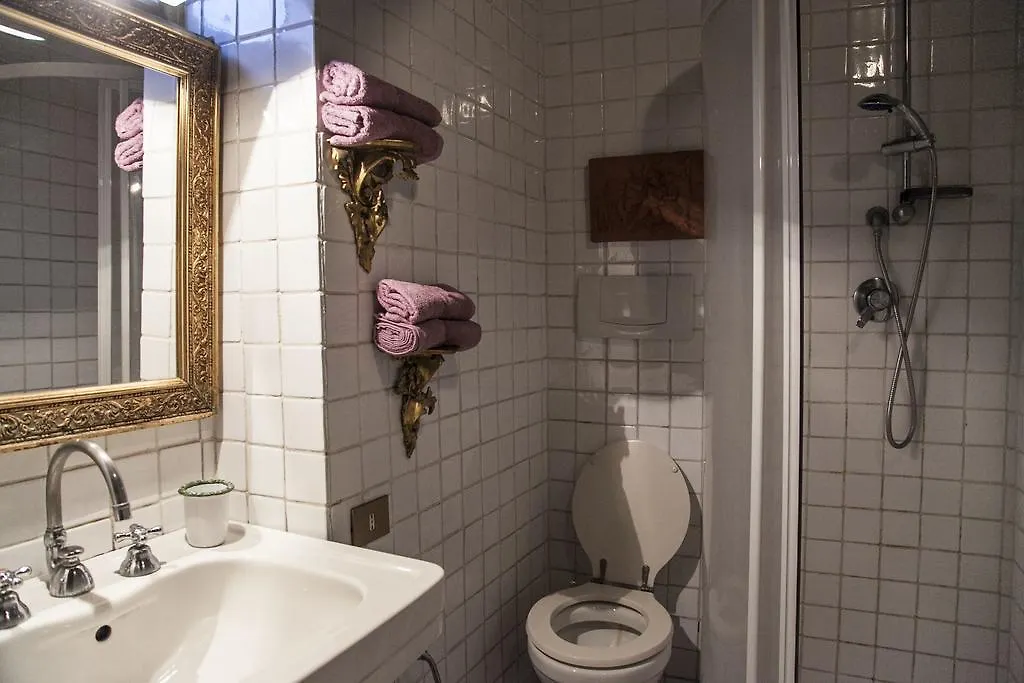 Via Giulia Dreamy Attic Apartment Rome 0*,  Italy